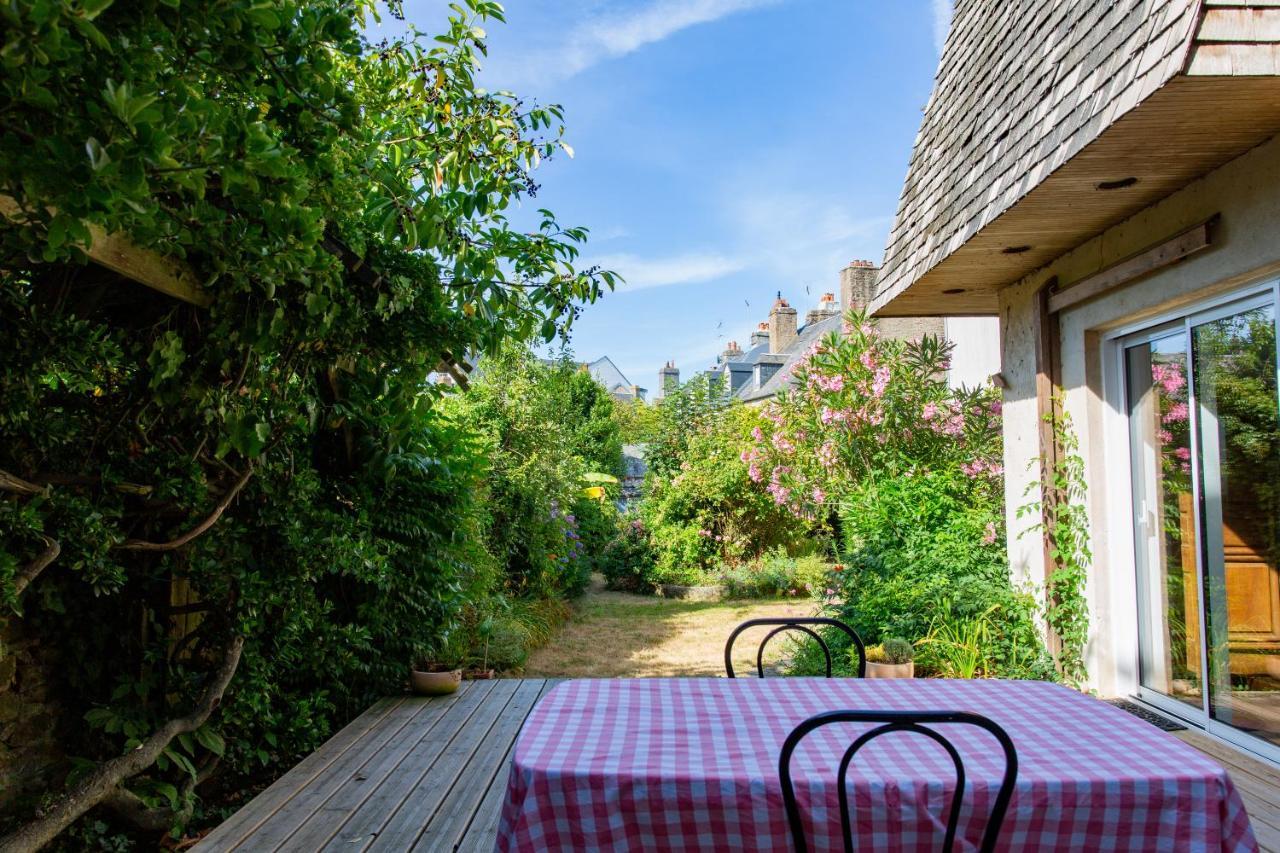 Bed and Breakfast Le 74 Avranches Esterno foto